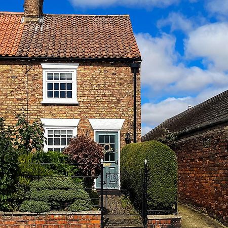 Auctioneers Cottage 劳斯 外观 照片
